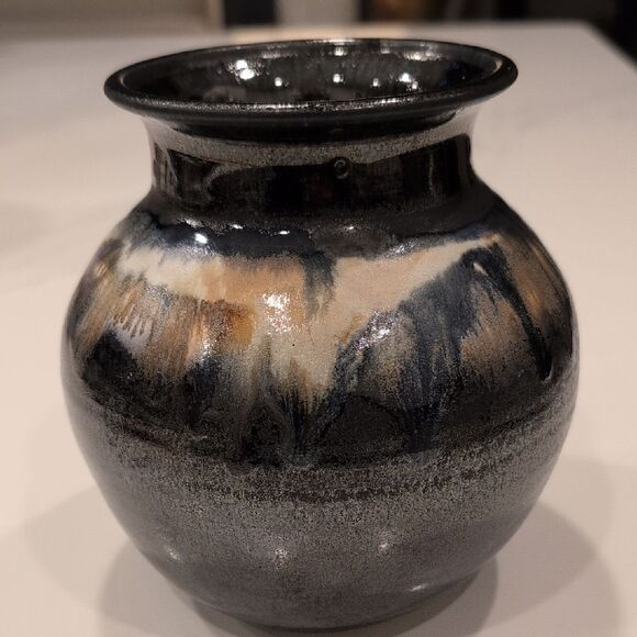 Studio Art Pottery Hand Thrown Mottled Glaze Ceramic Vase Artist signed - Picture 9 of 9